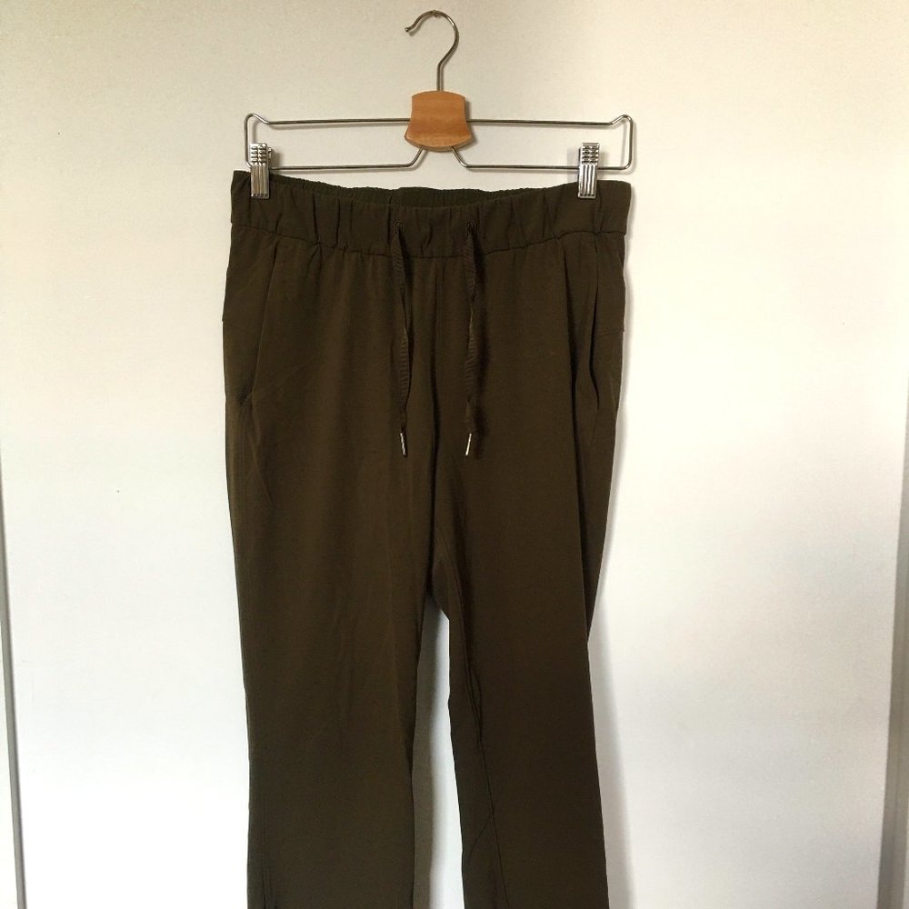 Brand New Lululemon Keep Moving Pant 7/8 High-Rise